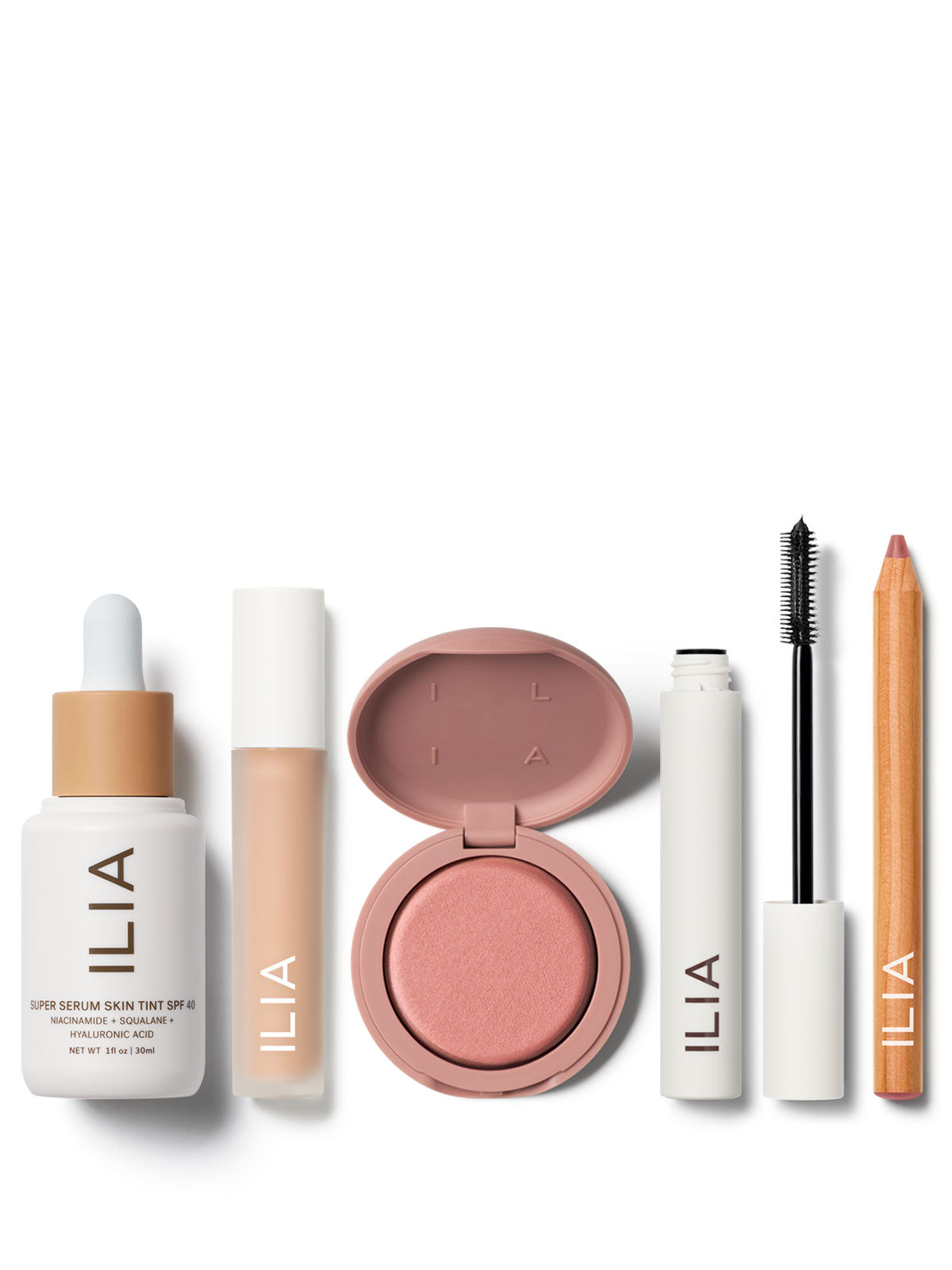 ILIA_PDP_Skin-Blur-ILIA-Look_White.jpg